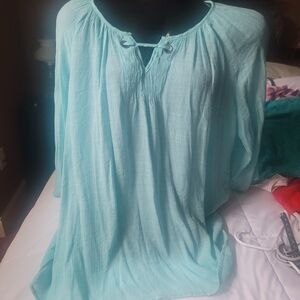 Blue and Green Relaxed Tie Front 3/4 Sleeve Blouse